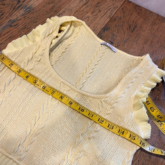 ZARA - Ruffled Knit Crop Top - Size M - Picture 6 of 8